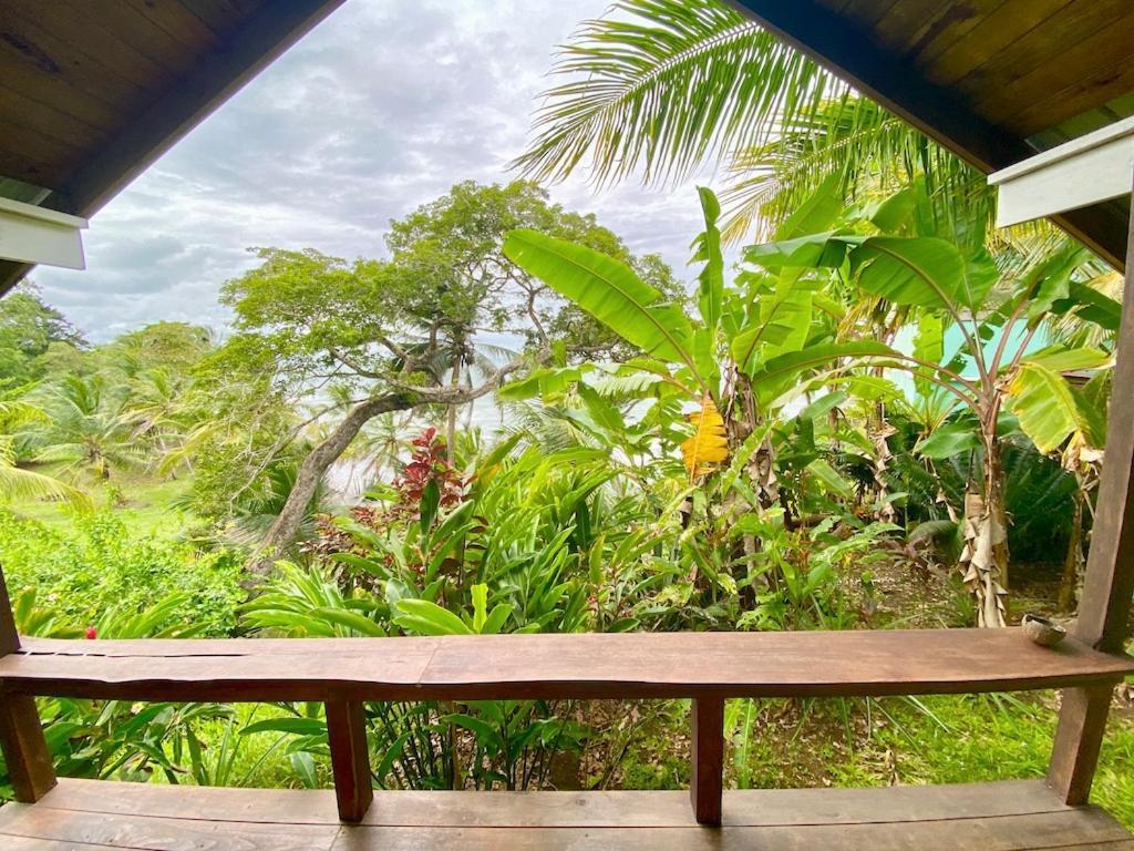 Bird Island Bungalows Bocas del Toro Exterior foto